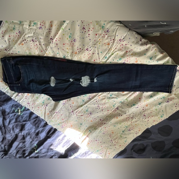 Women’s Levi’s 311 shaping skinny- size 32 - Picture 2 of 5